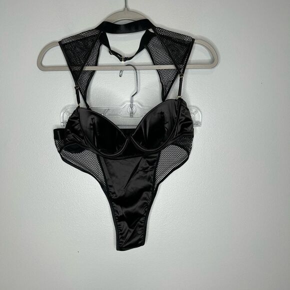 Oh La La Cheri Josephine Strapless Padded Bra & Panty Set - Picture 3 of 9